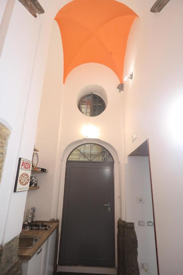 Апартаменты L'Antico Borgo Angioino Неаполь Экстерьер фото